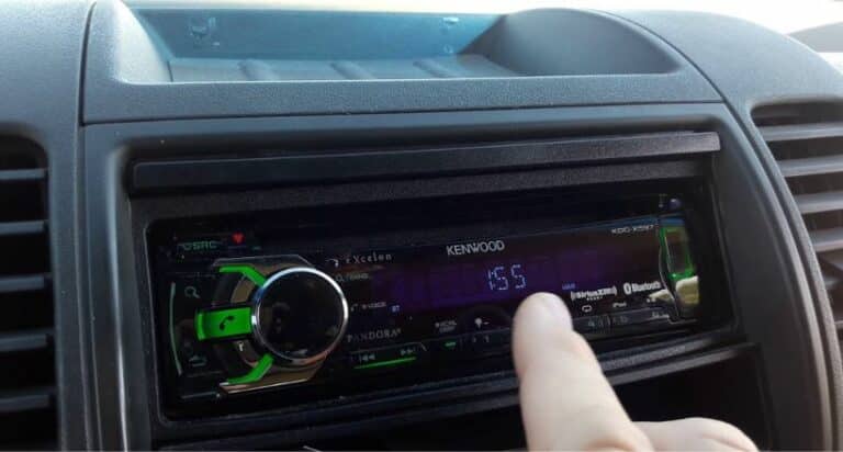 How To Set The Clock On A Kenwood Car Stereo